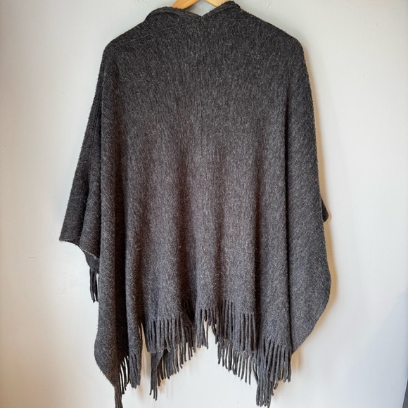 Vince Camuto Classic Fringe Cozy Knit Shawl- Dark Gray- One Size - Picture 3 of 5